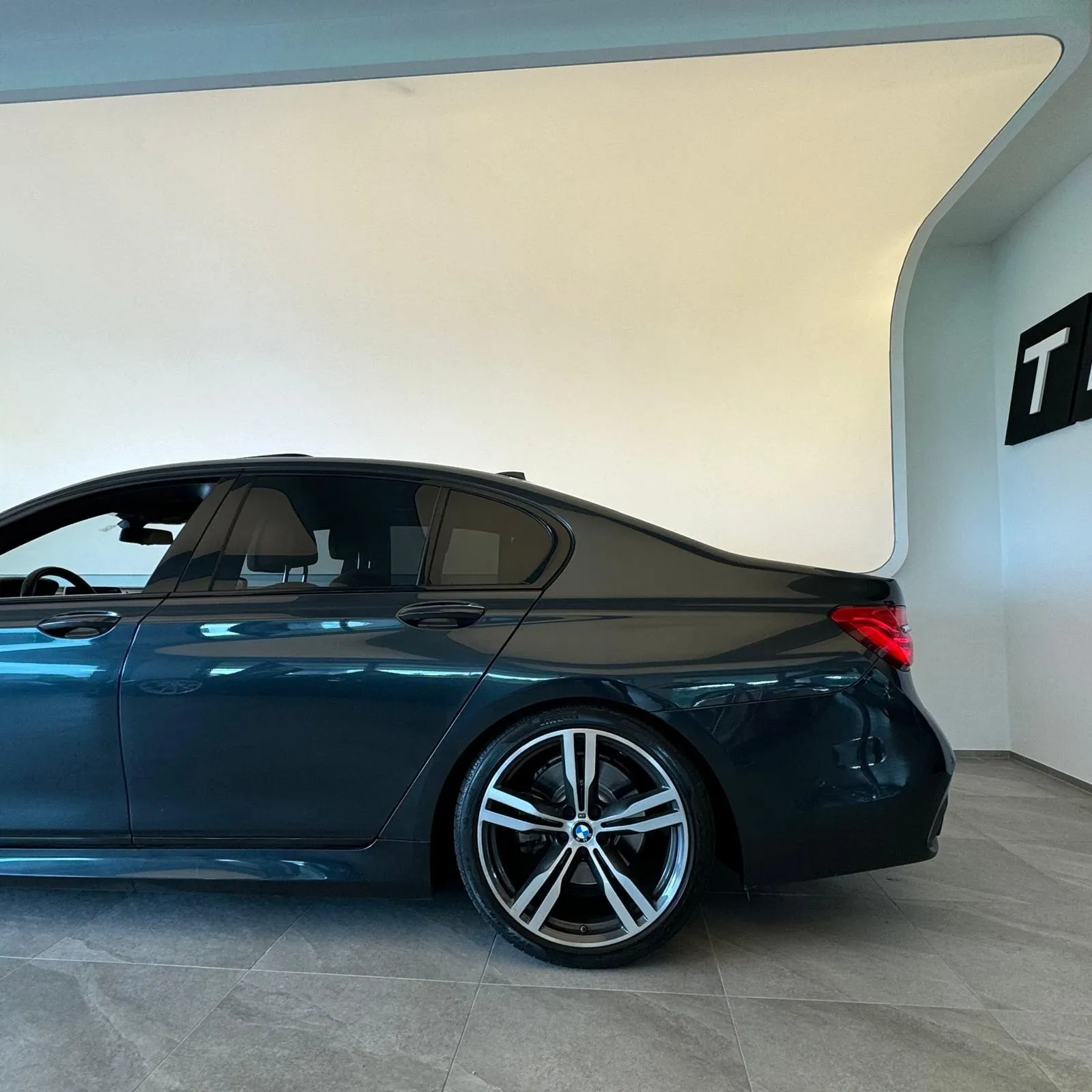 BMW 750d xDrive – Bild 3