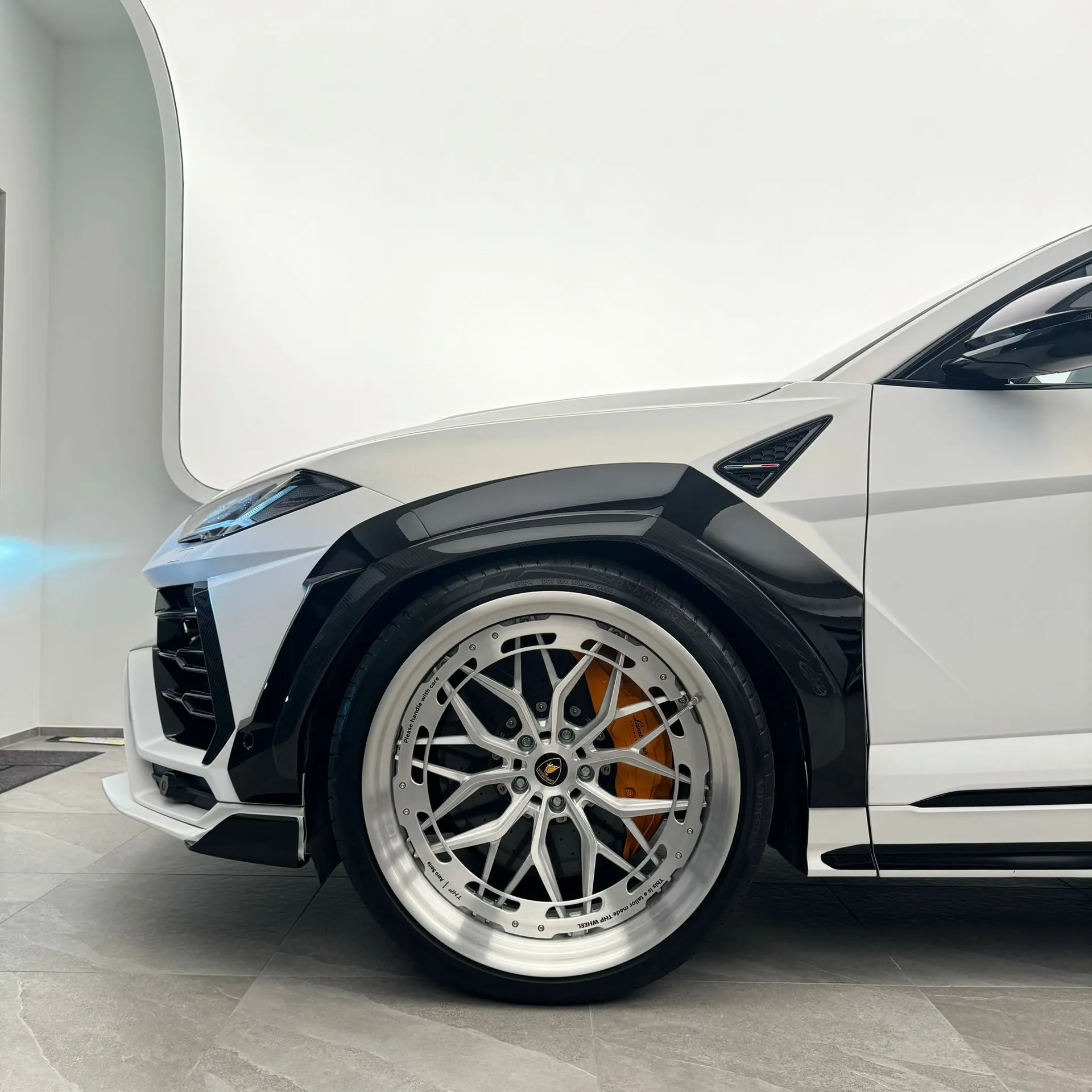 Lamborghini Urus "Widebody Unikat" – Bild 2