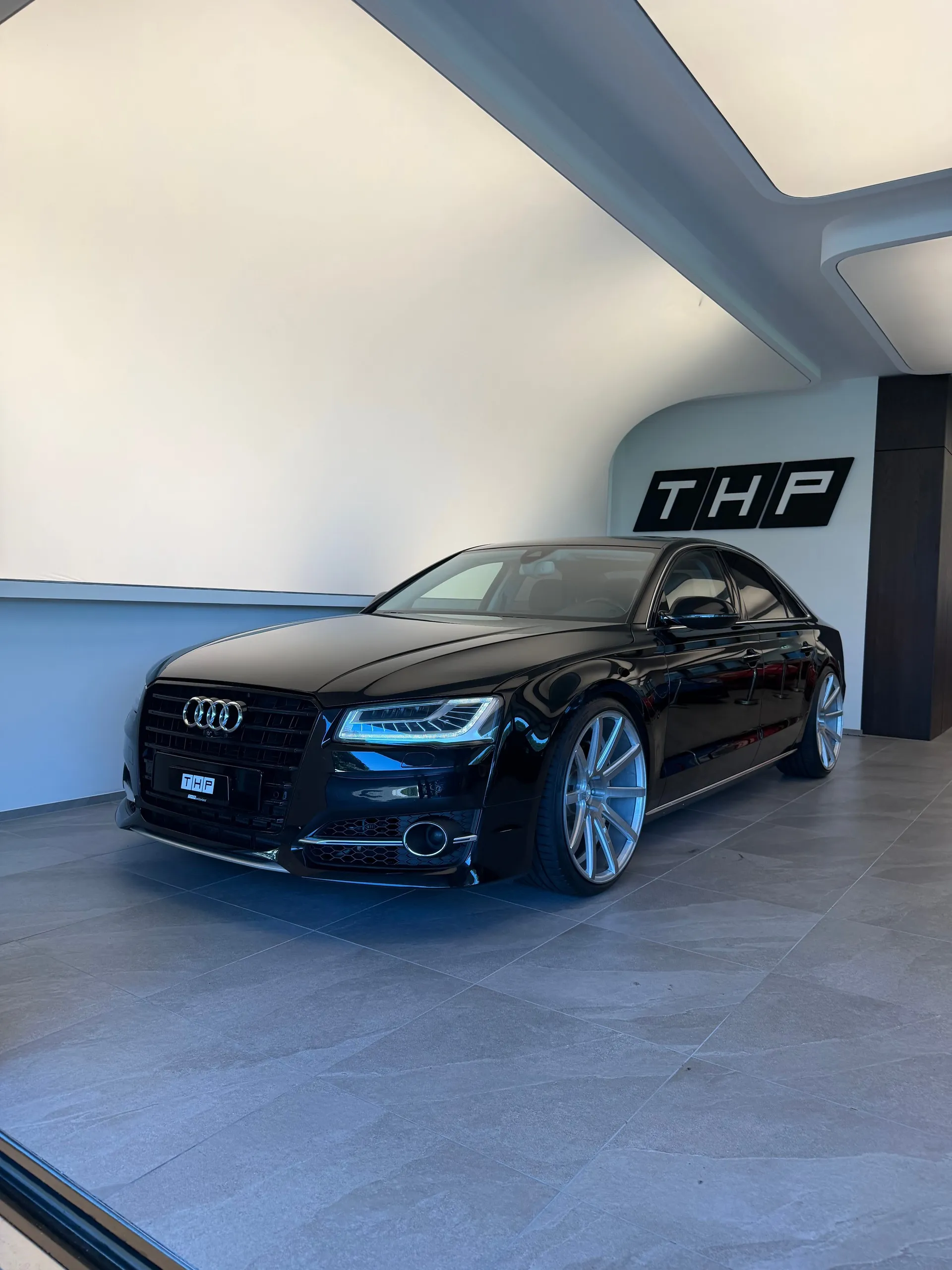 Audi A8 3.0 TDI "S8 Umbau" – Bild 3