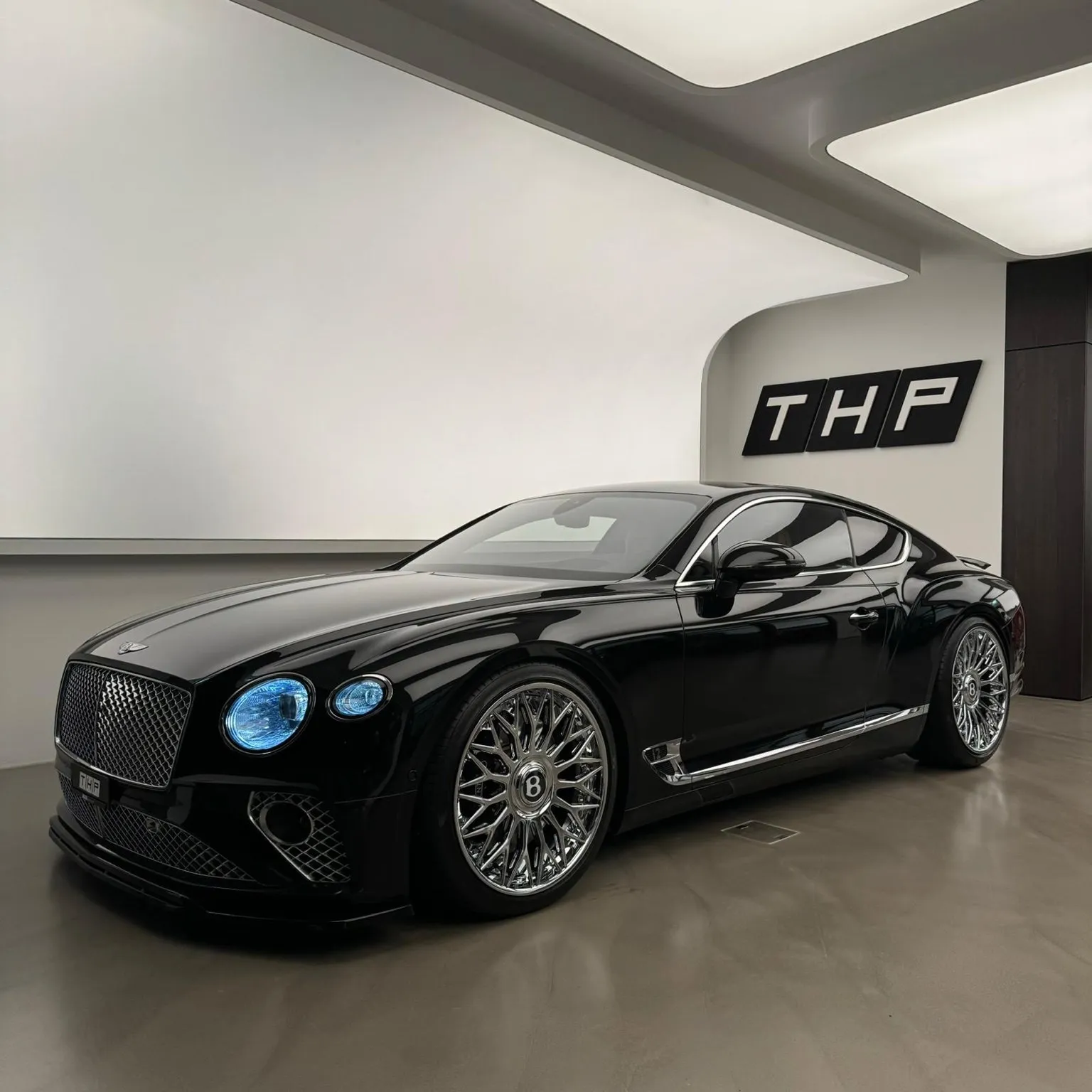 Bentley Continental GT 6.0 W12